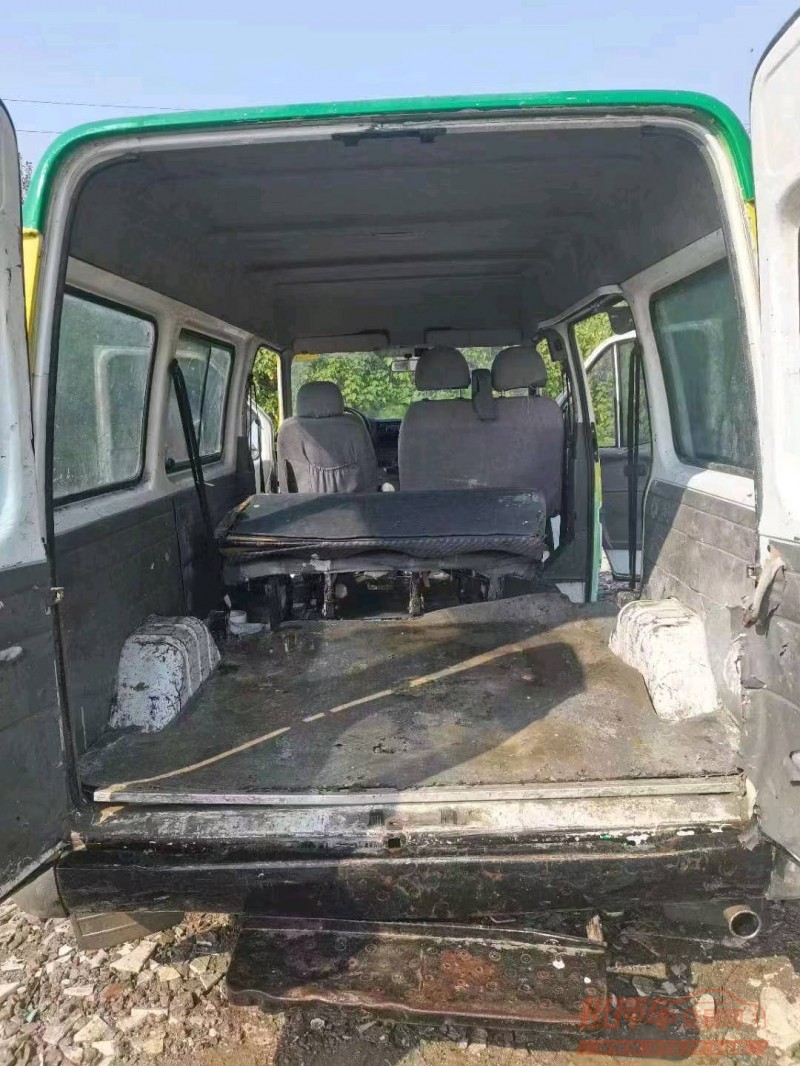 临沂15年福特全顺4