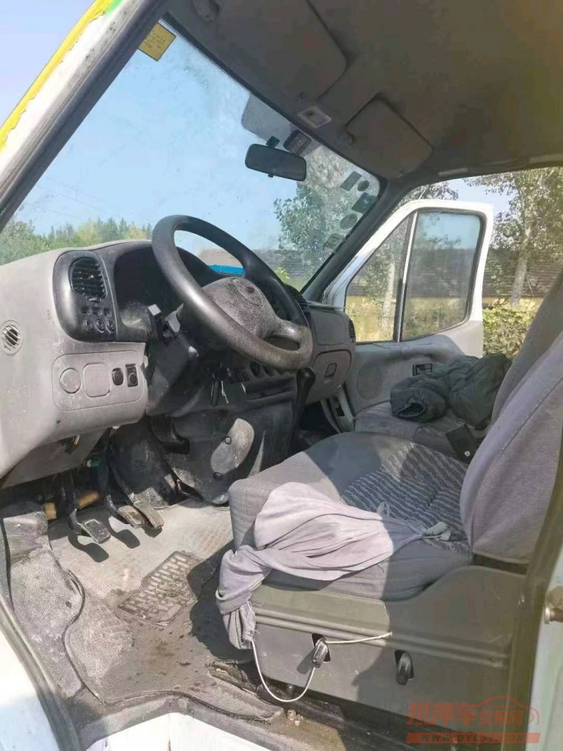 临沂15年福特全顺5