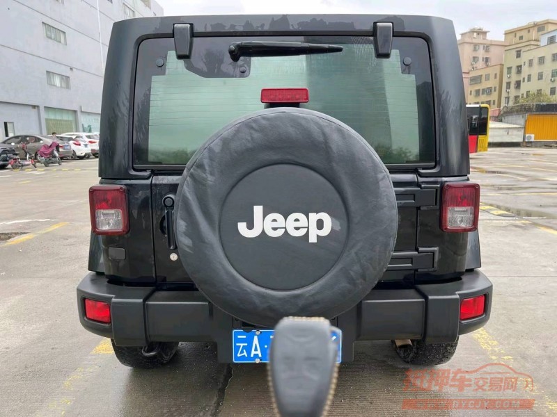广州17年Jeep牧马人9
