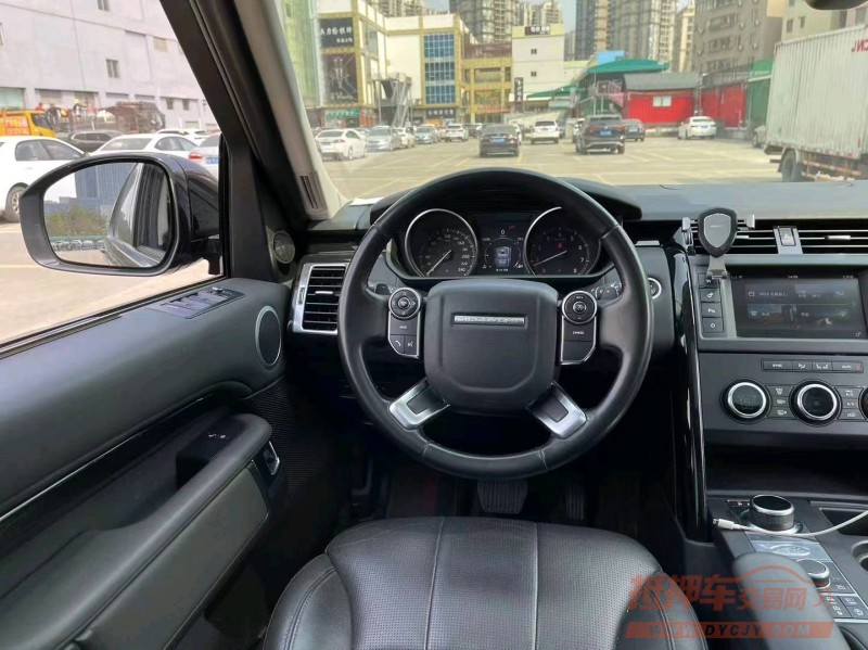 广州17年路虎发现4