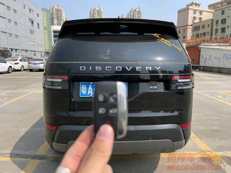 广州17年路虎发现8