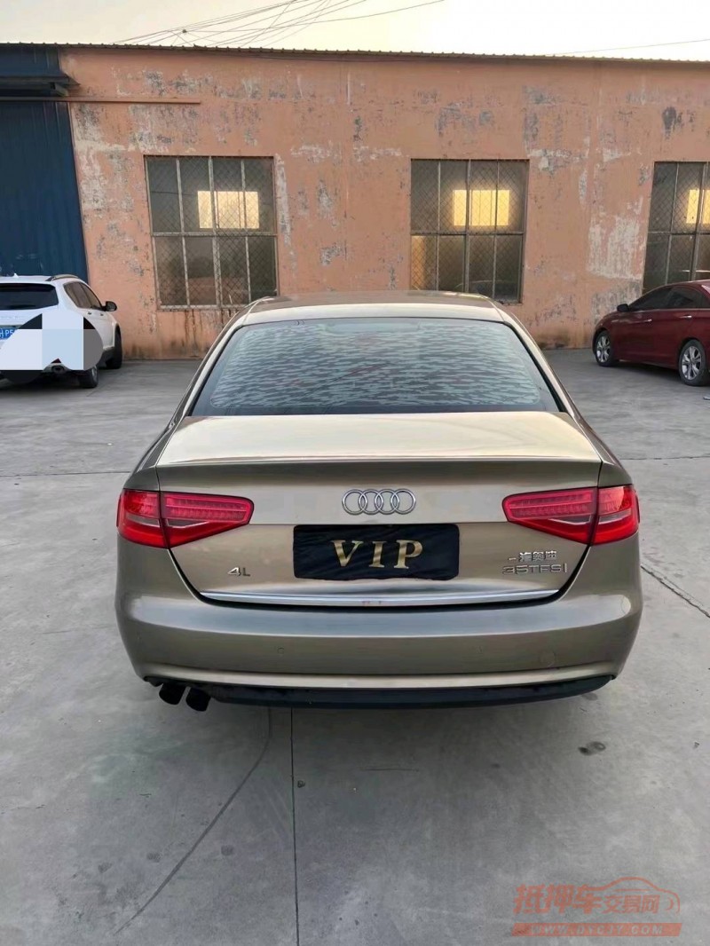 济宁14年奥迪A48