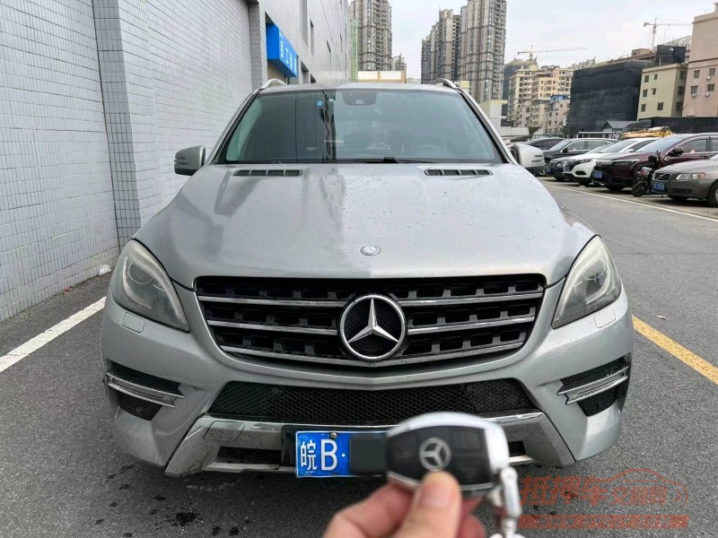 广州13年奔驰ML1