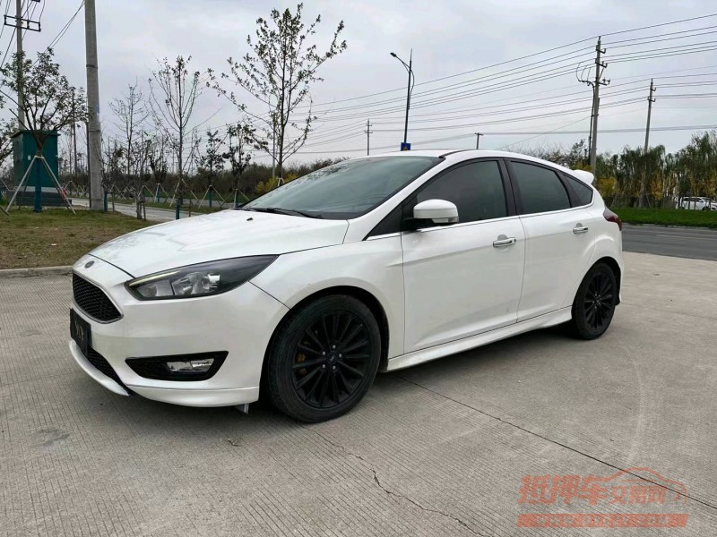 盐城17年福特福克斯2