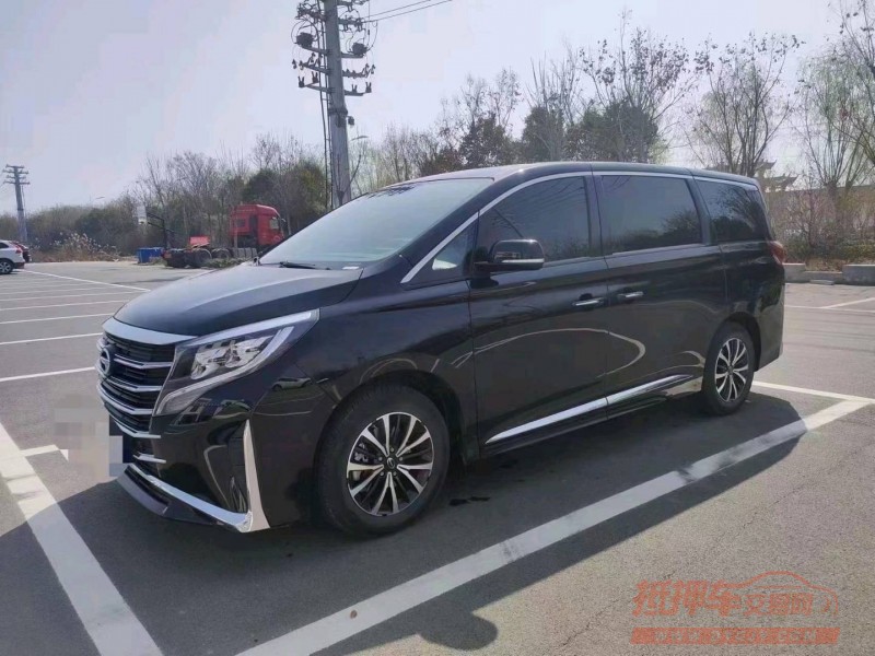 青岛22年传祺M82