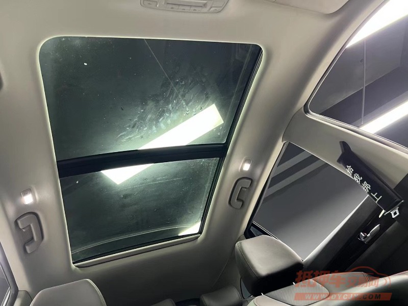 成都21年东风奕炫8