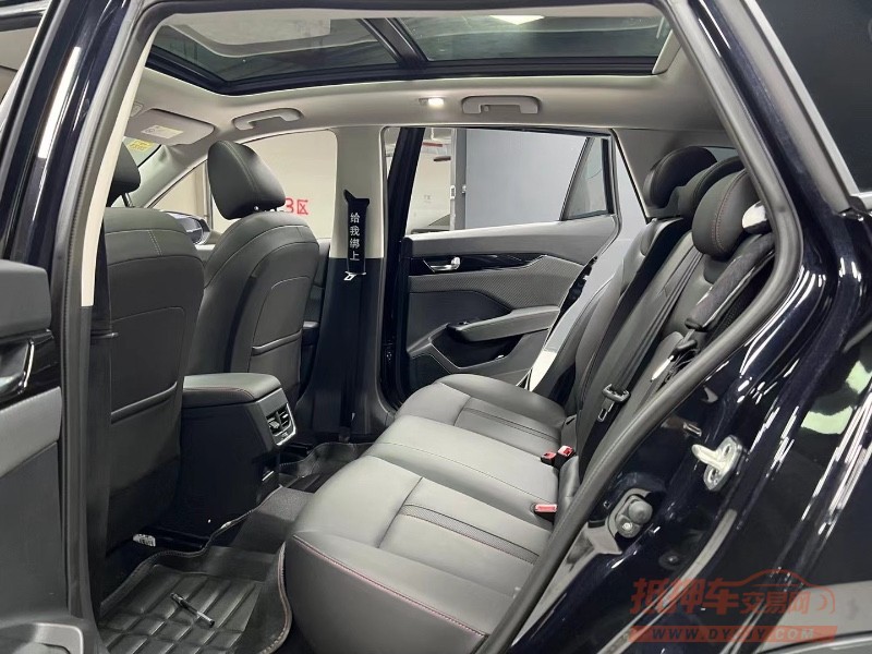 成都21年东风奕炫7