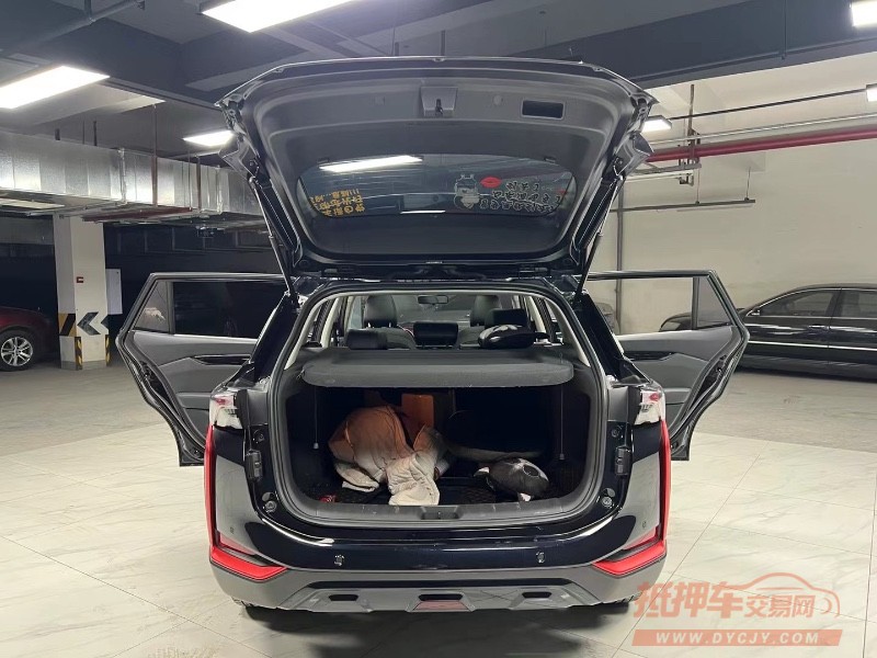 成都21年东风奕炫6