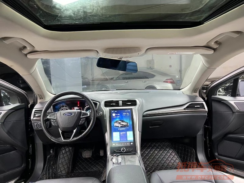 成都20年福特蒙迪欧8