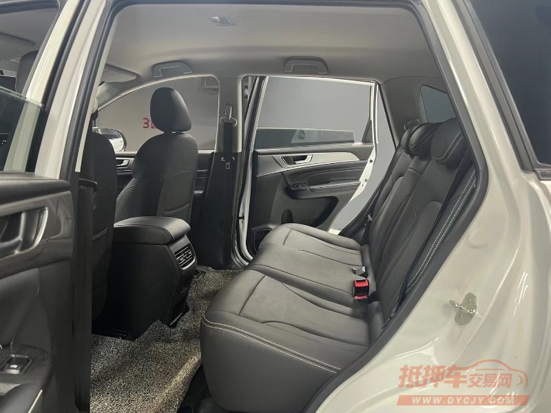 成都21年哈弗M66