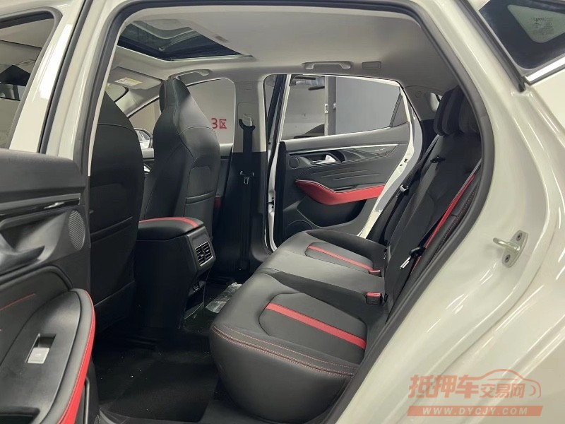 成都22年江淮思皓4