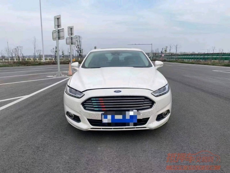 武汉15年福特蒙迪欧9