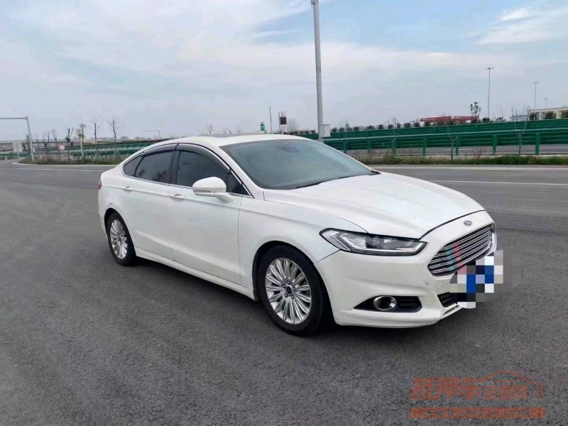 武汉15年福特蒙迪欧8