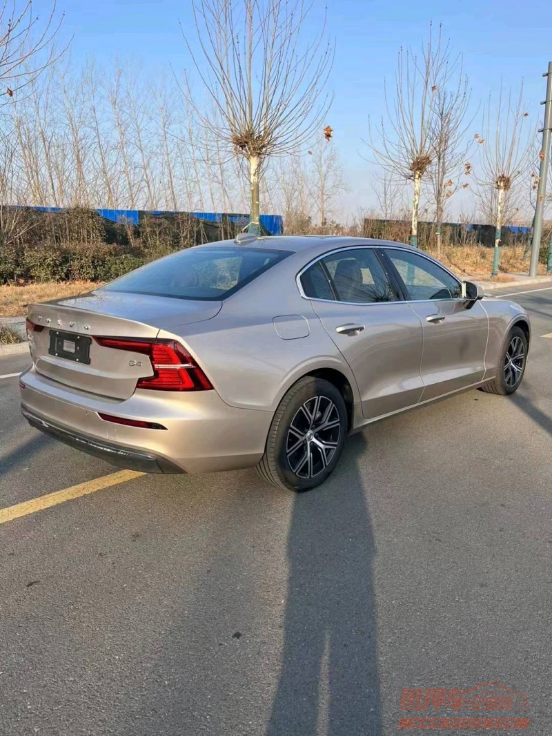 徐州22年沃尔沃S60L8