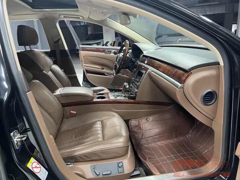 成都13年大众辉腾3