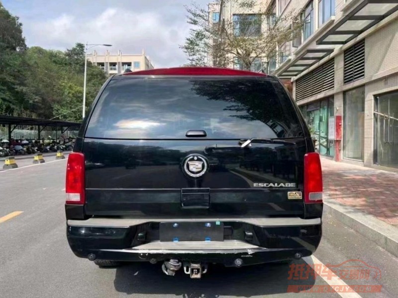 珠海09年凯迪拉克凯雷德7