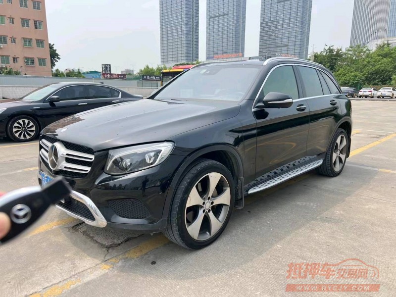 广州16年奔驰GLC2