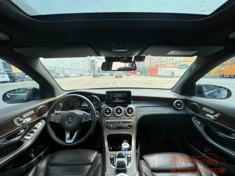 广州16年奔驰GLC7