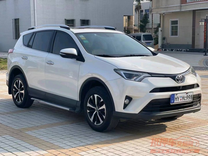 珠海16年丰田RAV4荣放3