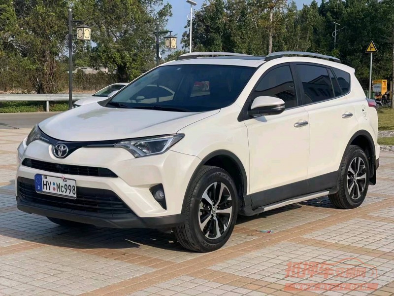 珠海16年丰田RAV4荣放8