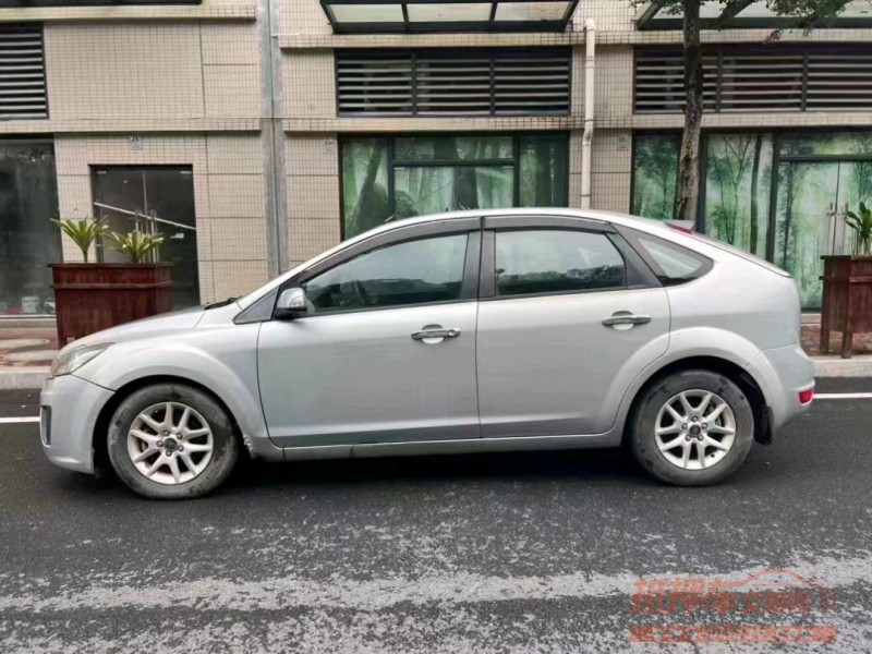 中山11年福特福克斯3