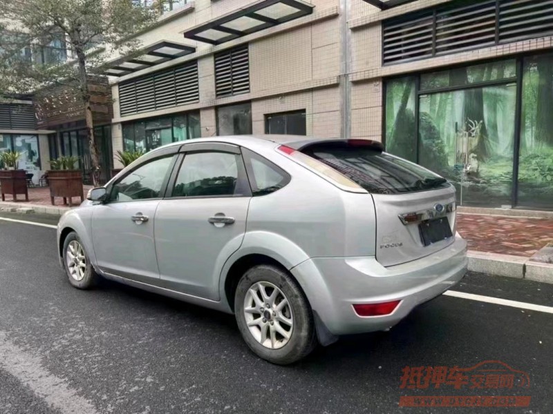 中山11年福特福克斯4