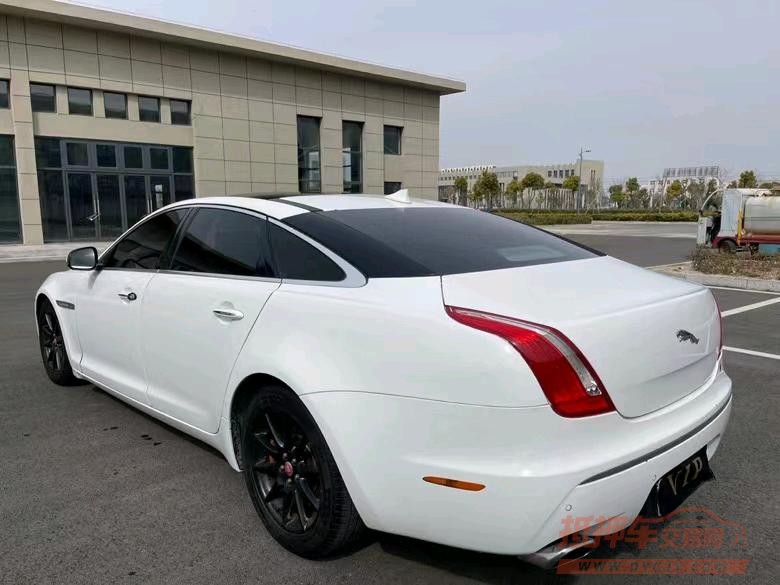 盐城15年捷豹XJL9