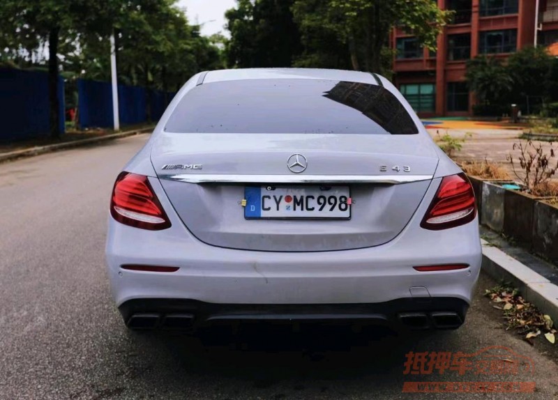 东莞17年奔驰E9