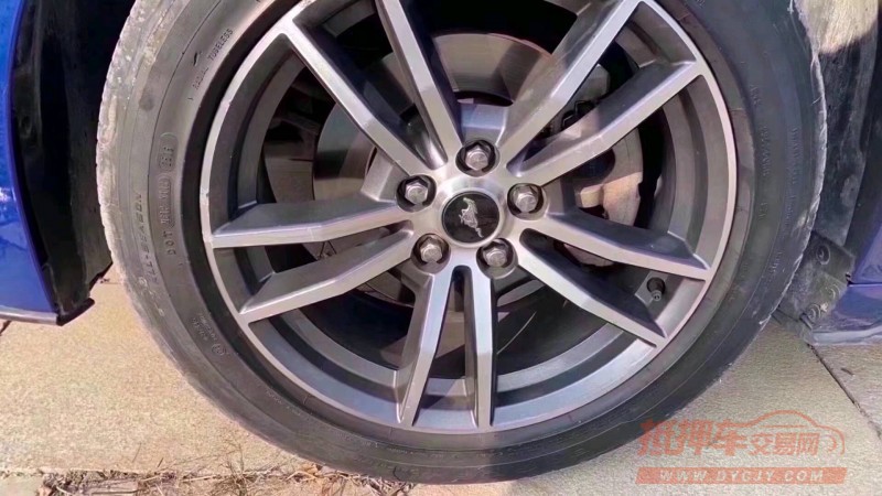 青岛17年福特野马6