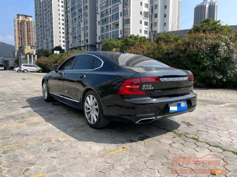 重庆20年沃尔沃S907