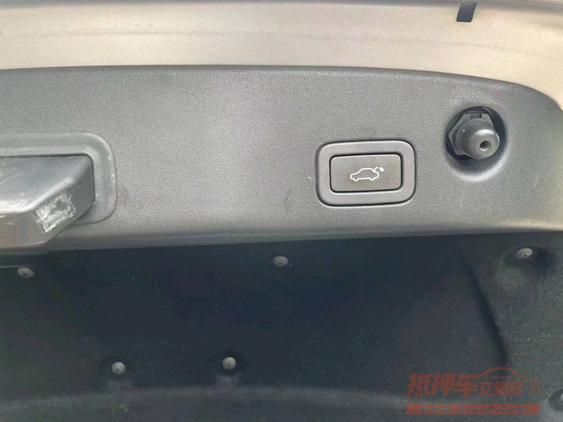 枣庄12年捷豹XJL7