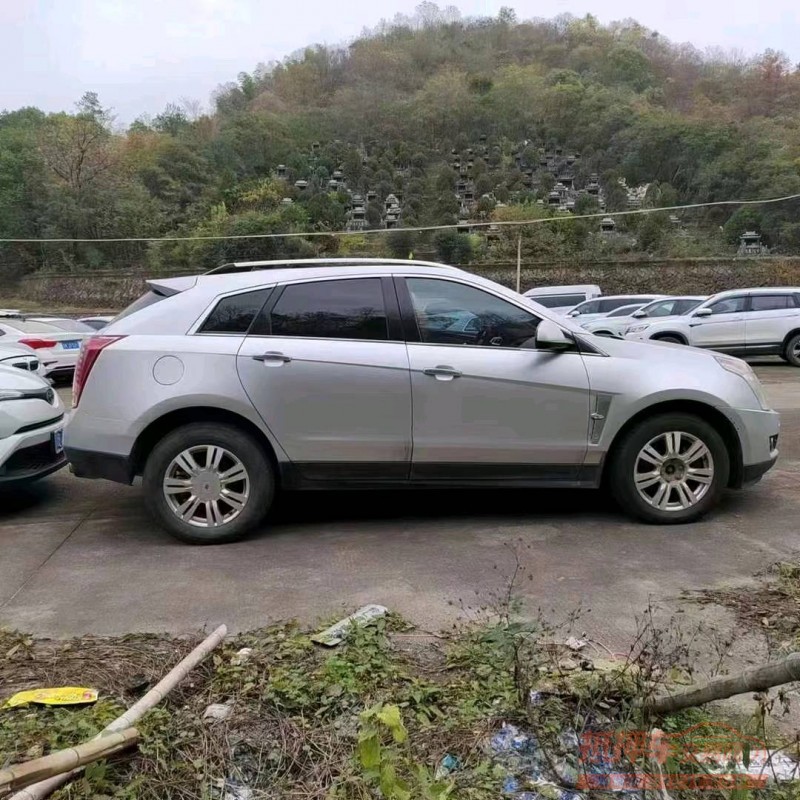 济南11年凯迪拉克SRX3