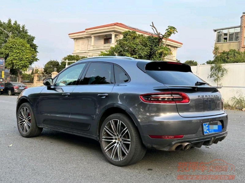 广州15年保时捷Macan8