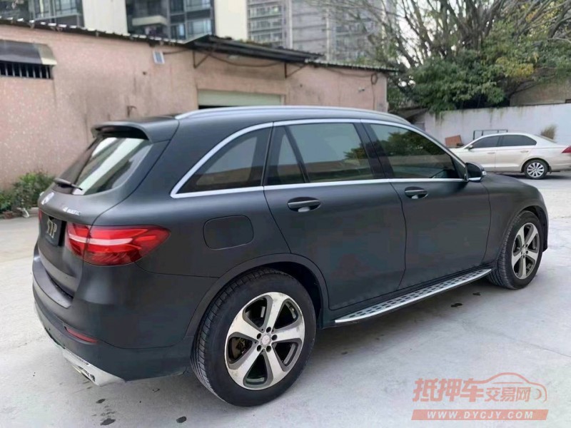汕头16年奔驰GLC1