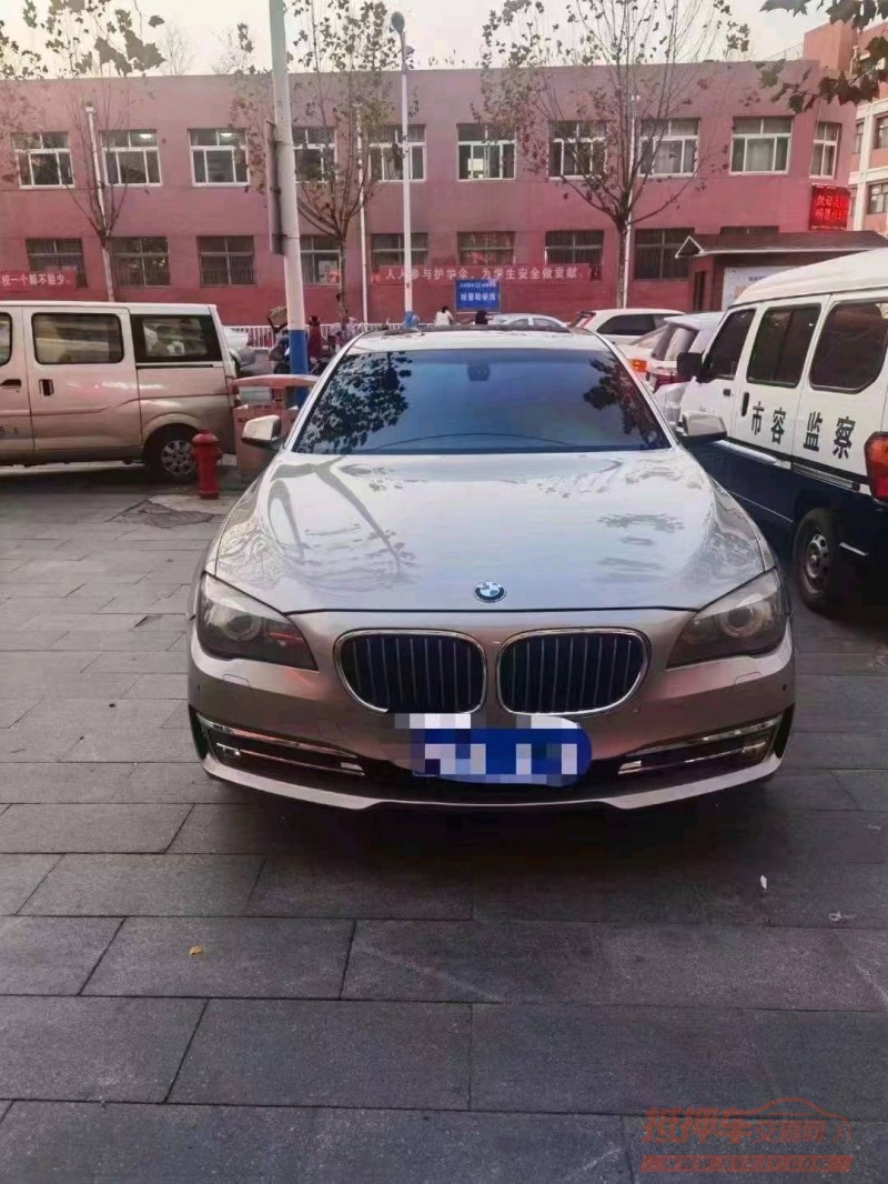 枣庄10年宝马7系1