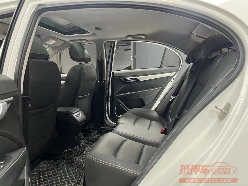 成都20年吉利帝豪8