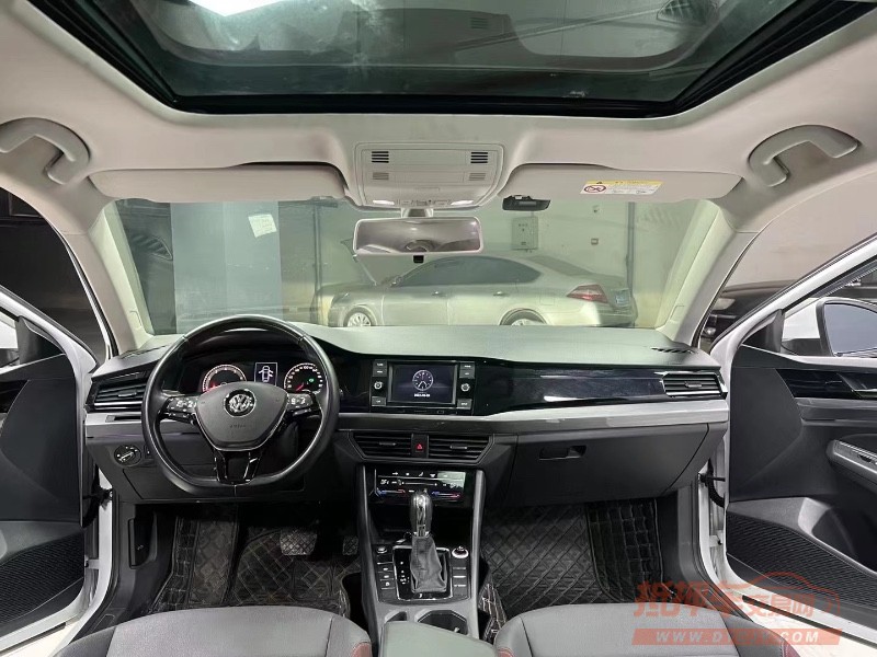 成都20年大众宝来5