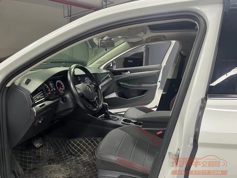 成都20年大众宝来9