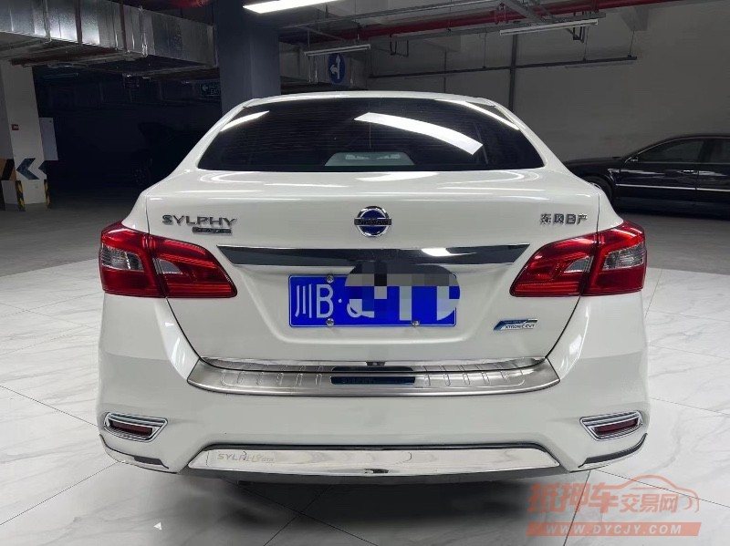 成都21年日产轩逸3