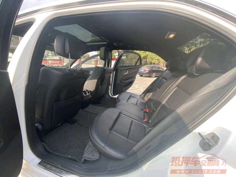 东莞14年奔驰E8