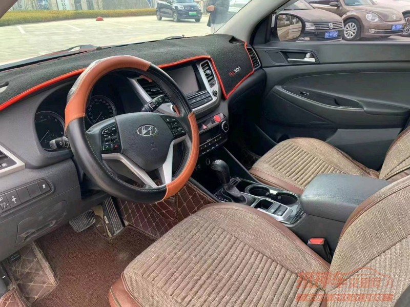 枣庄17年现代途胜2