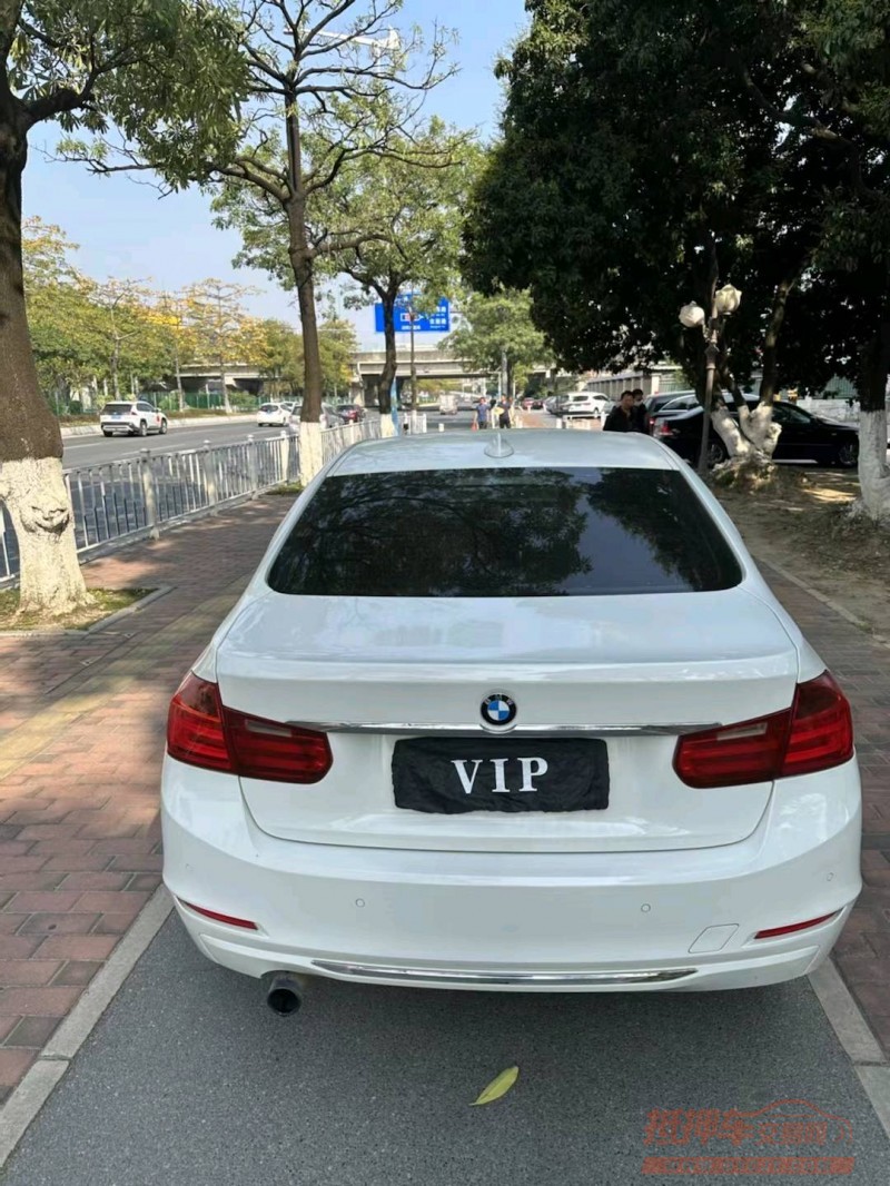 广州13年宝马3系1