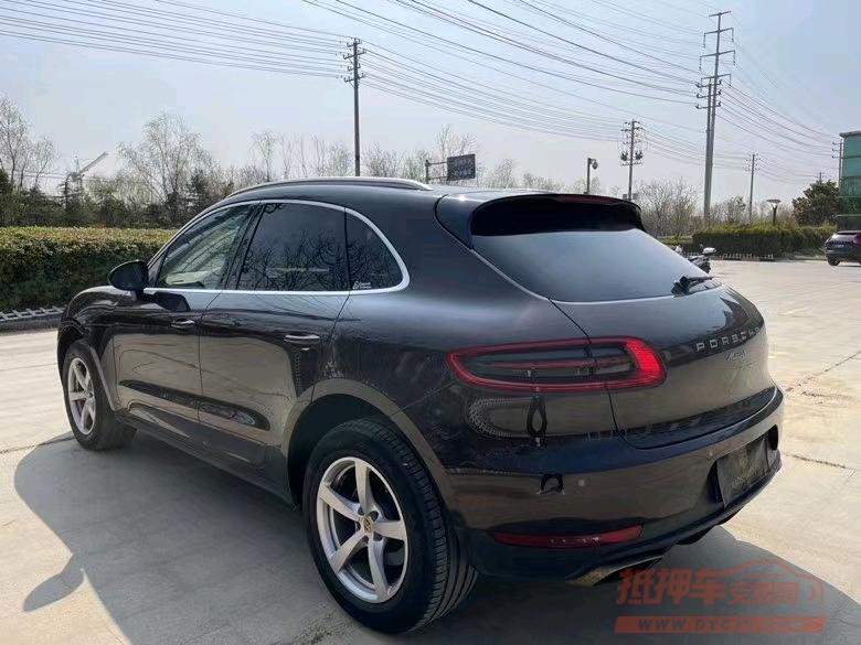 盐城15年保时捷Macan8
