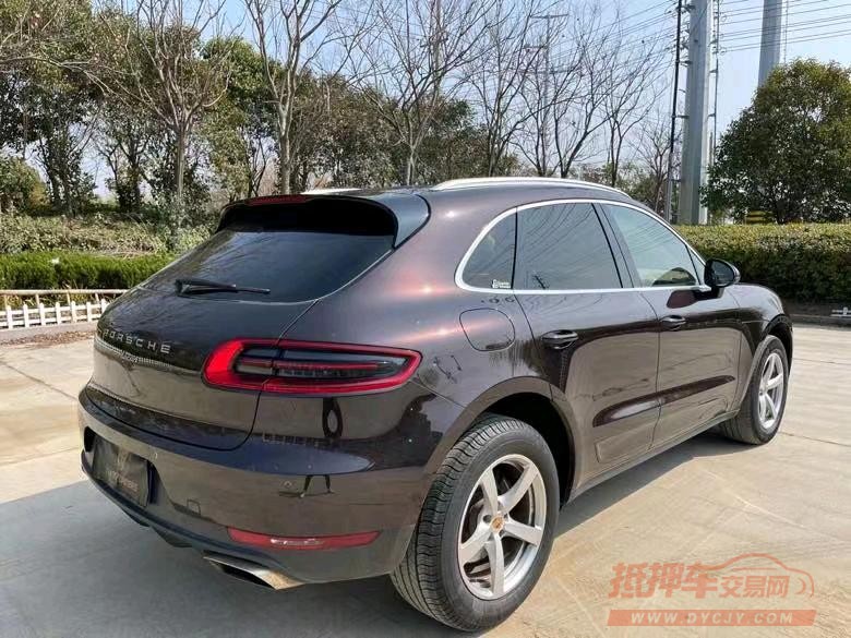 盐城15年保时捷Macan9