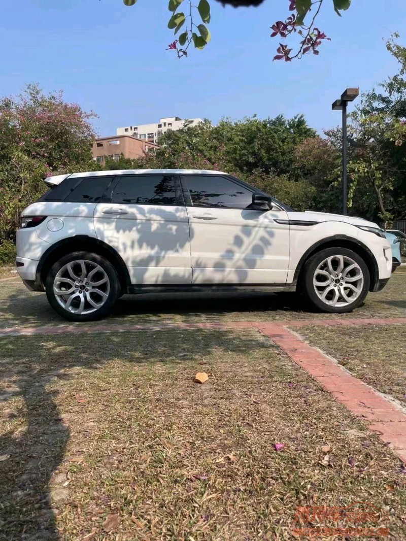 珠海12年路虎揽胜极光(进口)3