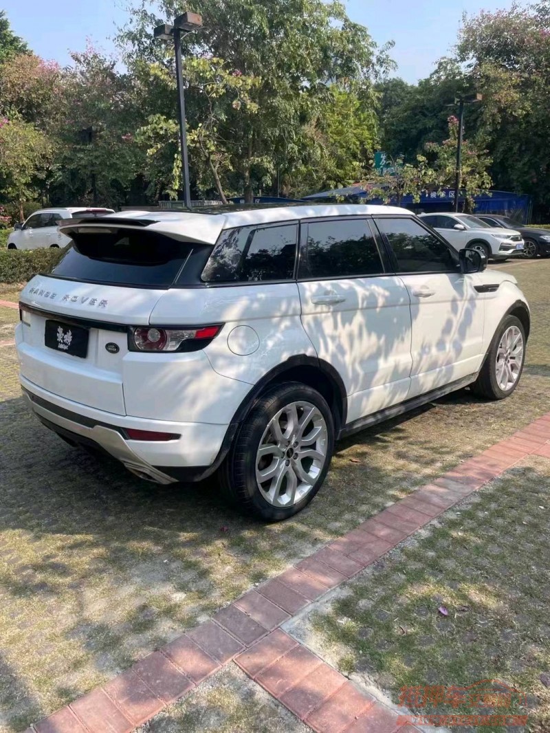 珠海12年路虎揽胜极光(进口)5