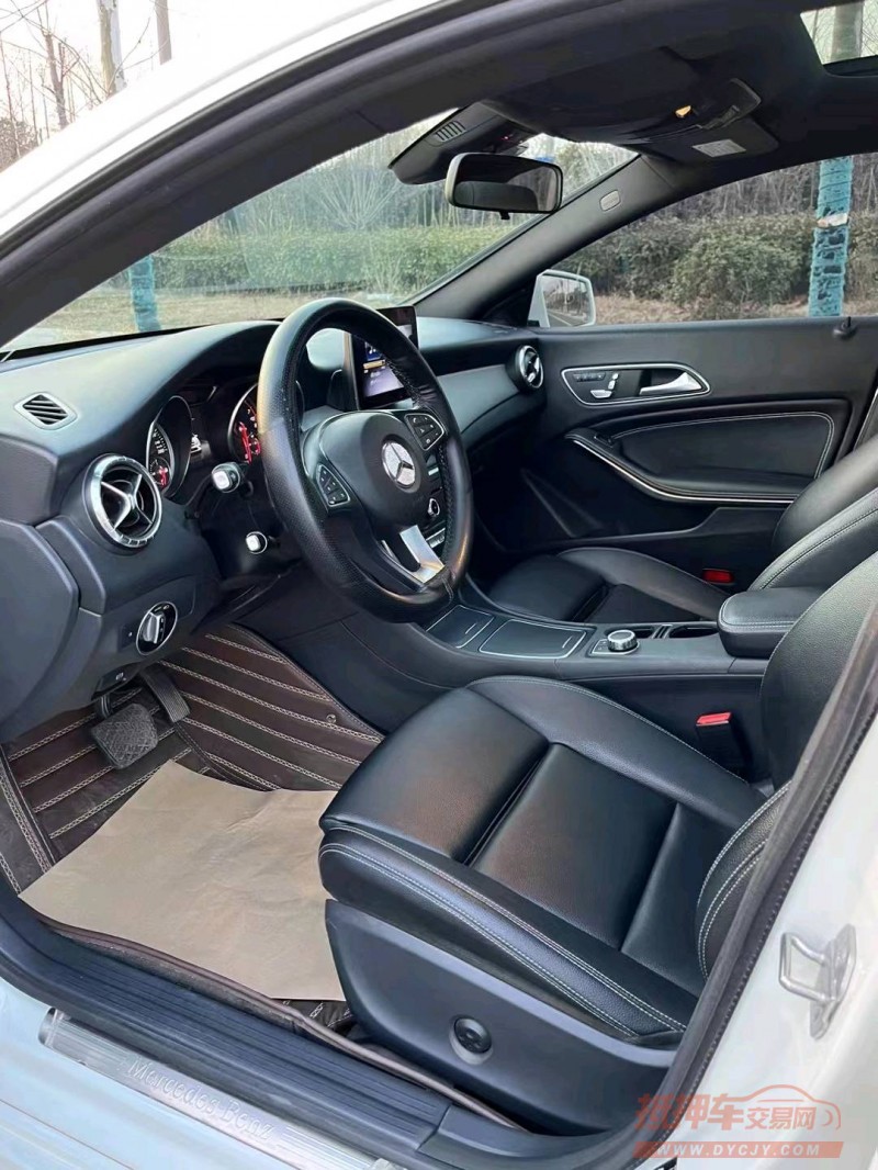 徐州18年奔驰CLA7