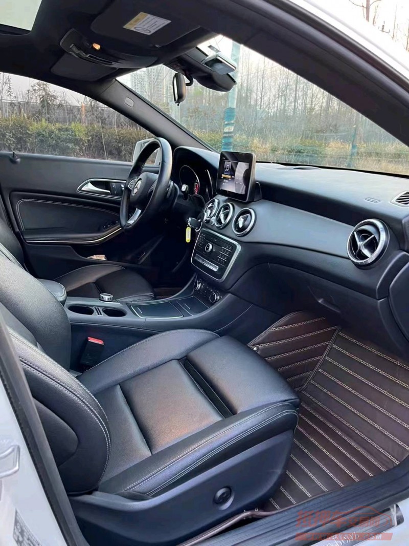 徐州18年奔驰CLA6