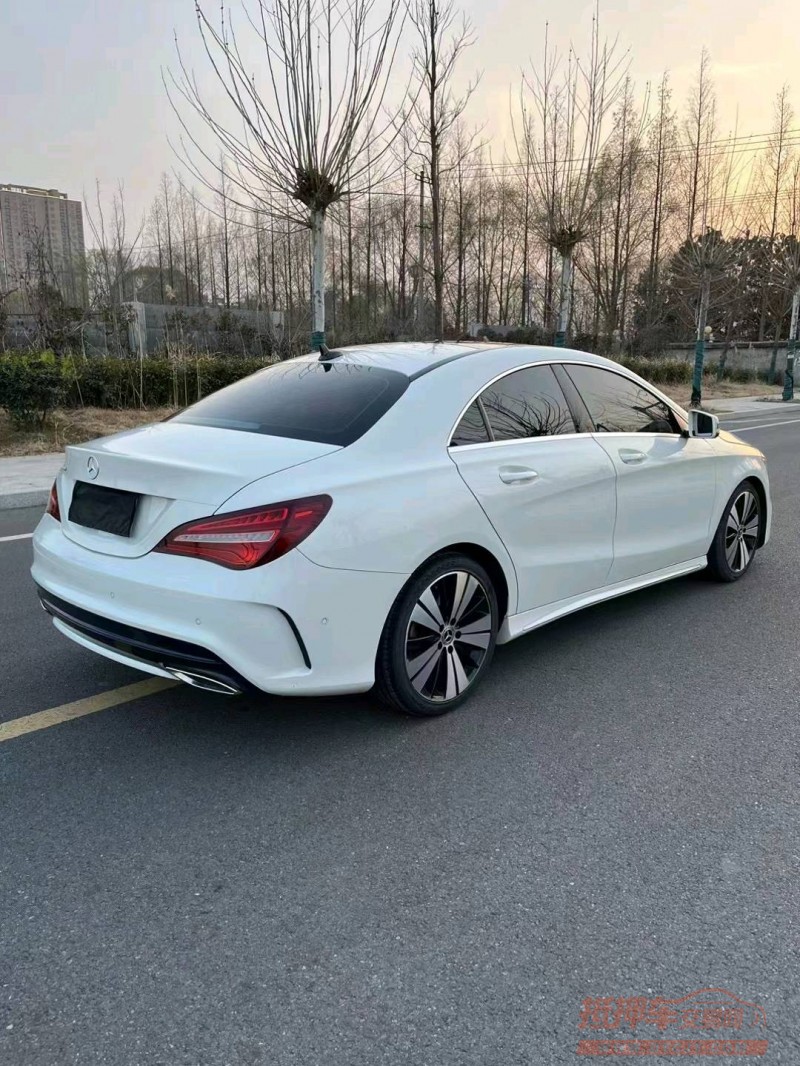 徐州18年奔驰CLA8