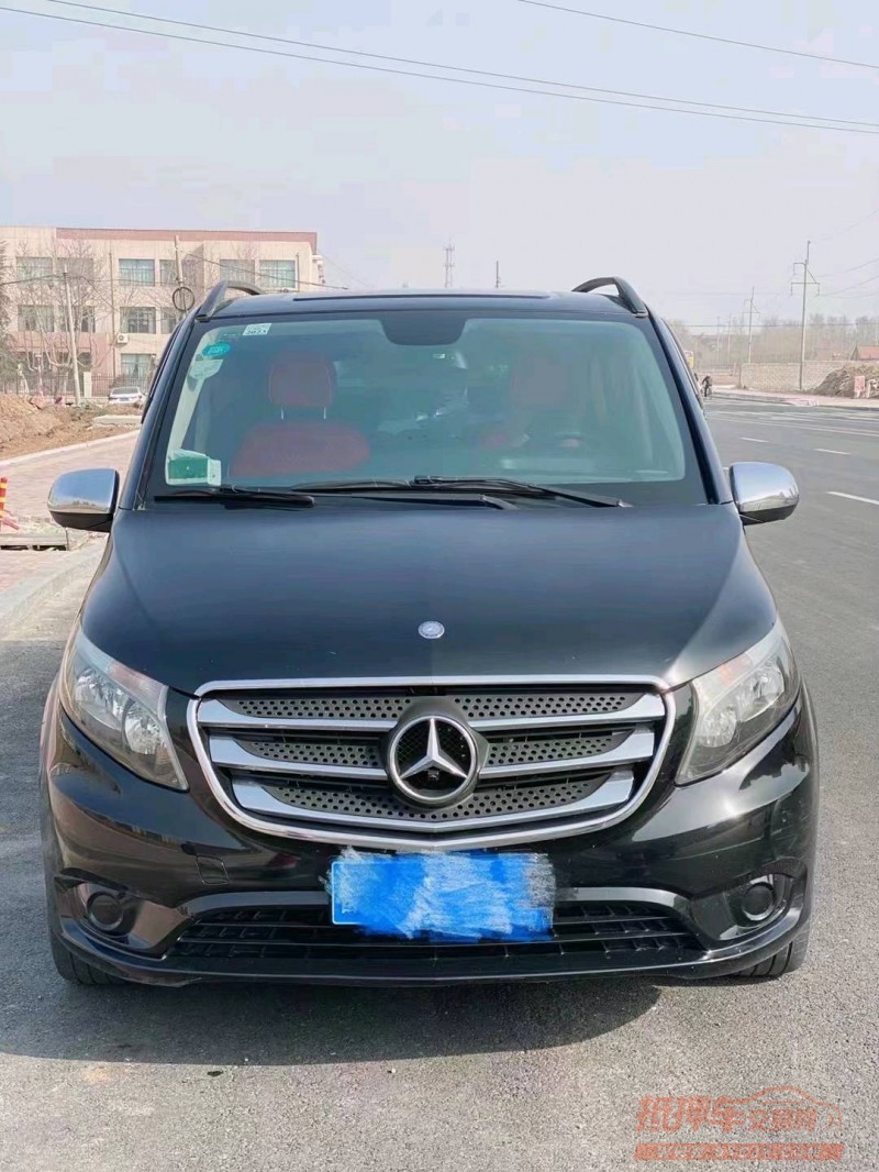 枣庄17年奔驰威霆1